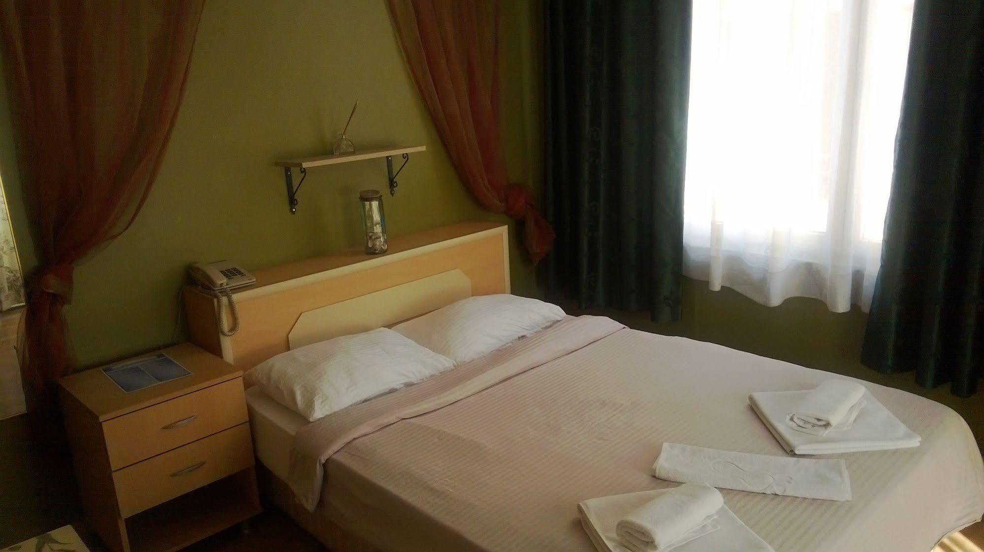Atici Hotel Анталия Екстериор снимка